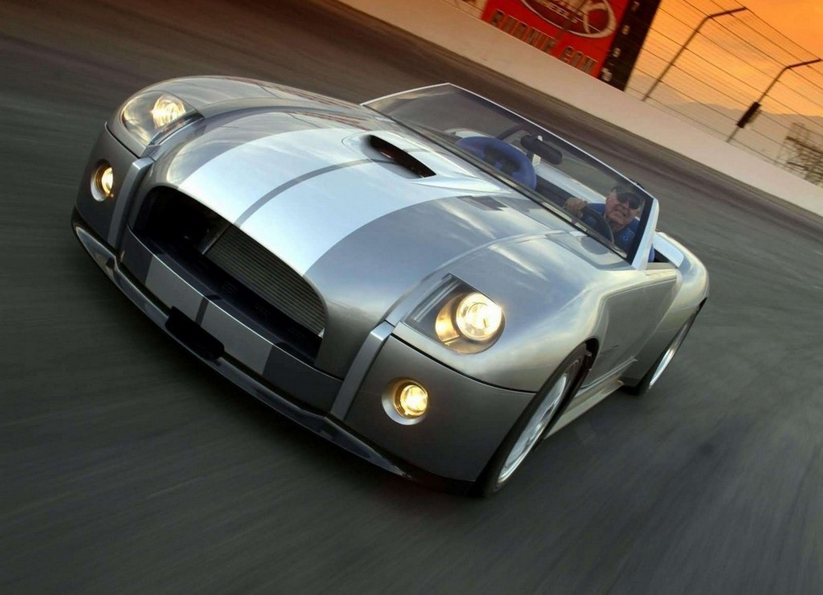 FORD SHELBY COBRA CONCEPT, foto 2