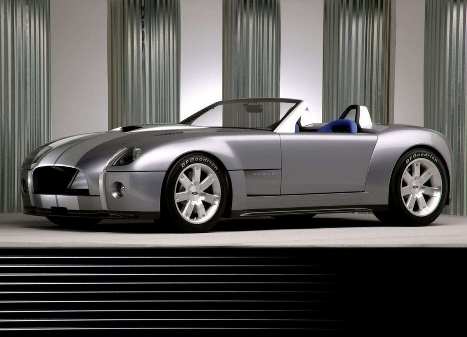 FORD SHELBY COBRA CONCEPT, foto 12