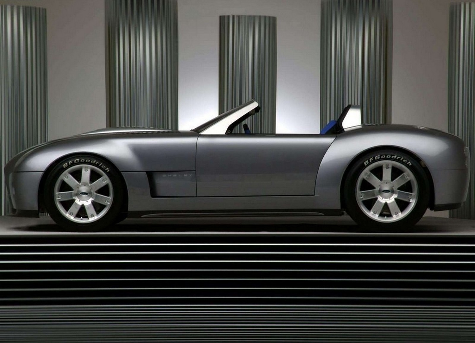 FORD SHELBY COBRA CONCEPT, foto 14
