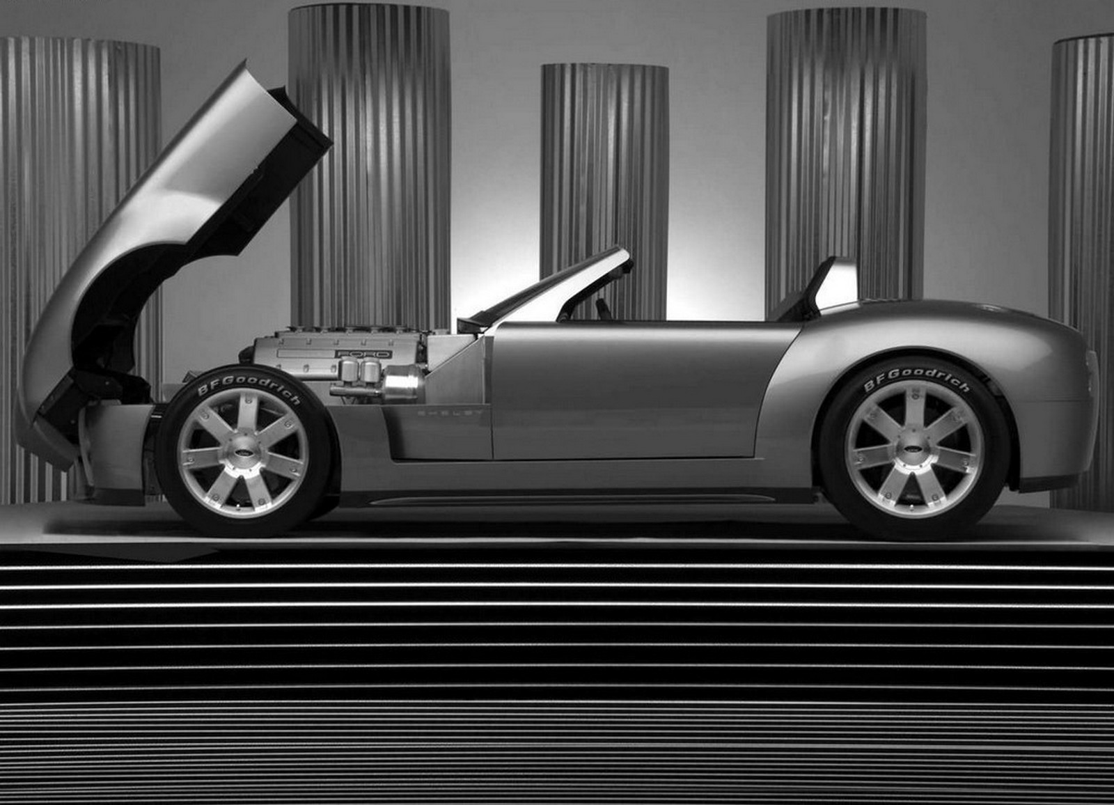 FORD SHELBY COBRA CONCEPT, foto 15