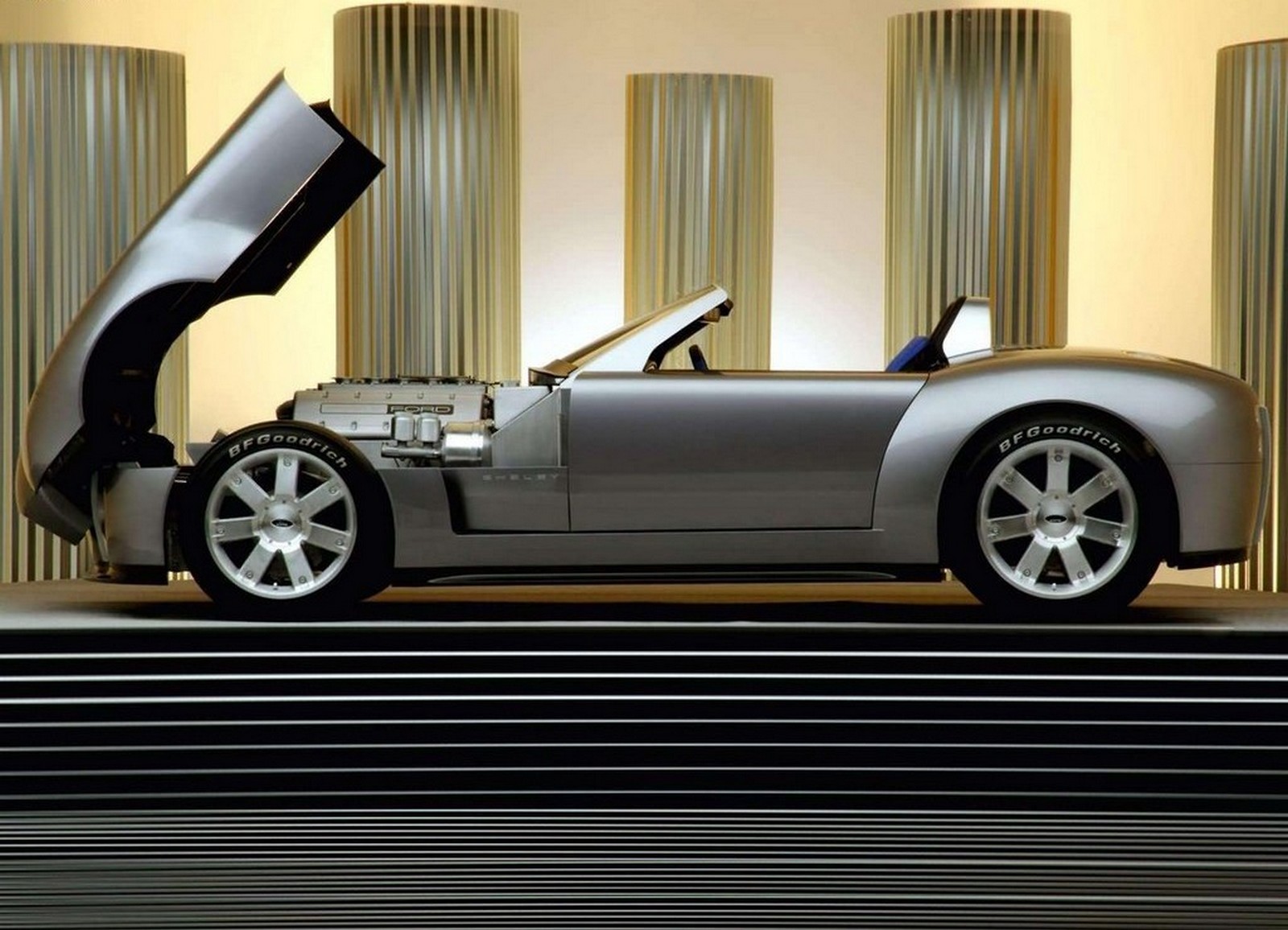 FORD SHELBY COBRA CONCEPT, foto 17