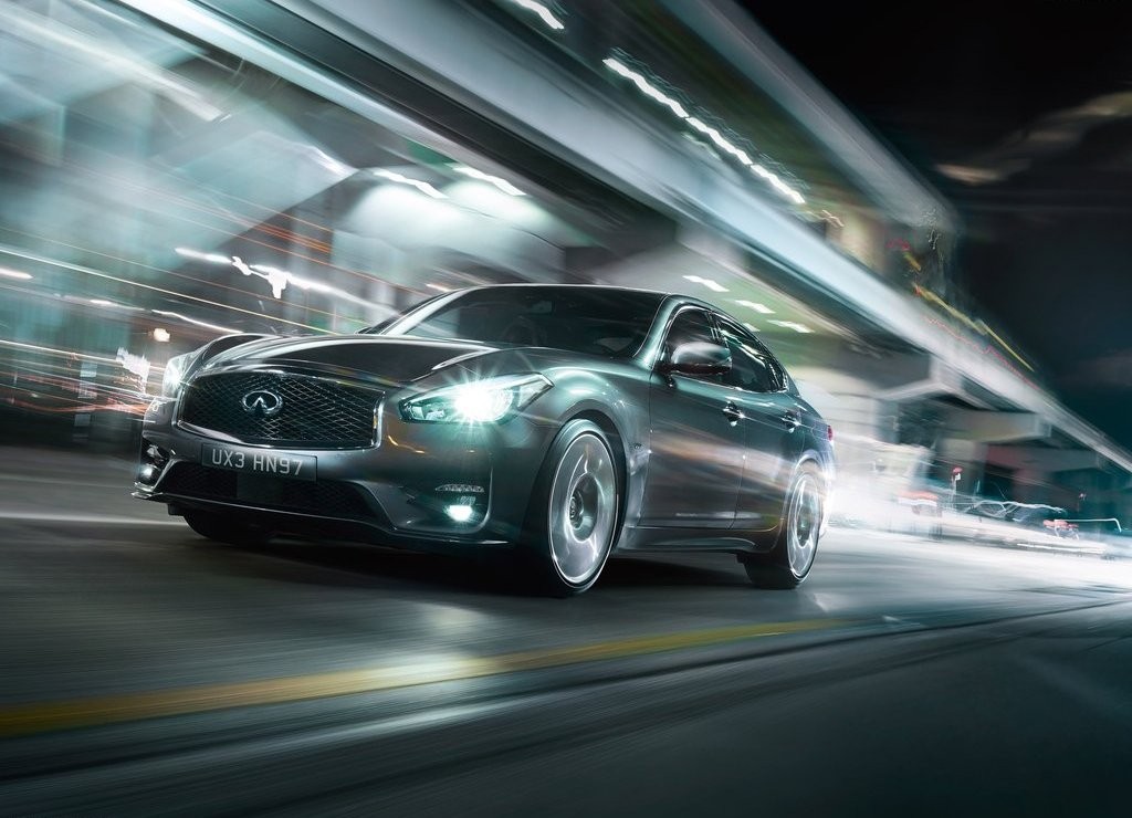 2015 - INFINITI Q70, foto 1