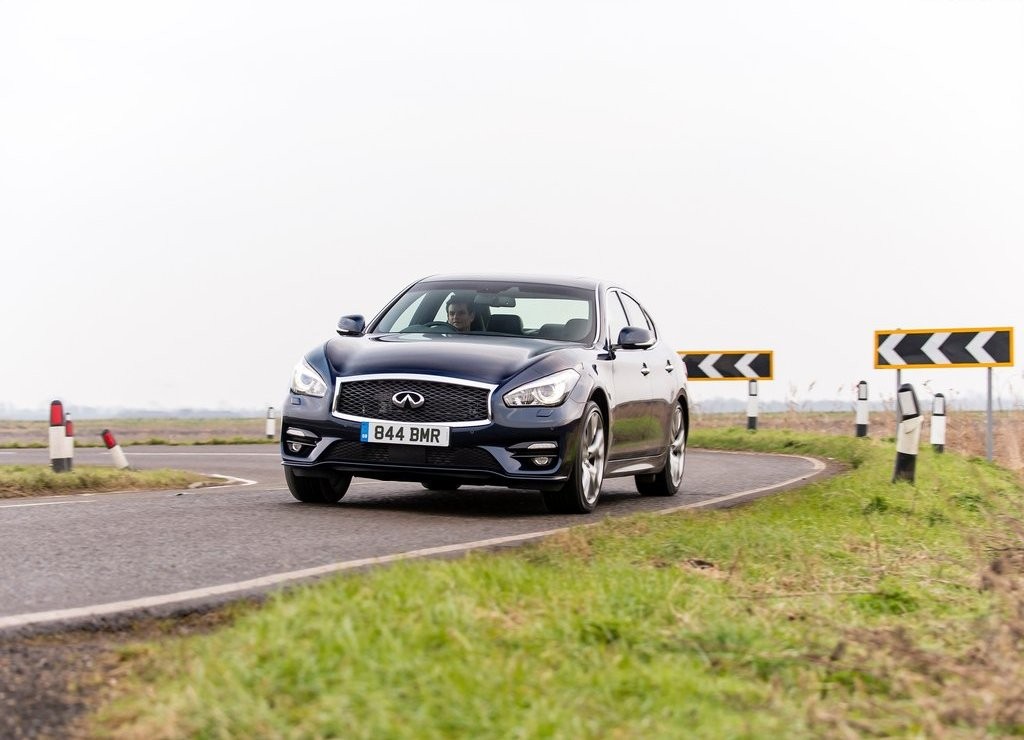 2015 - INFINITI Q70, foto 34