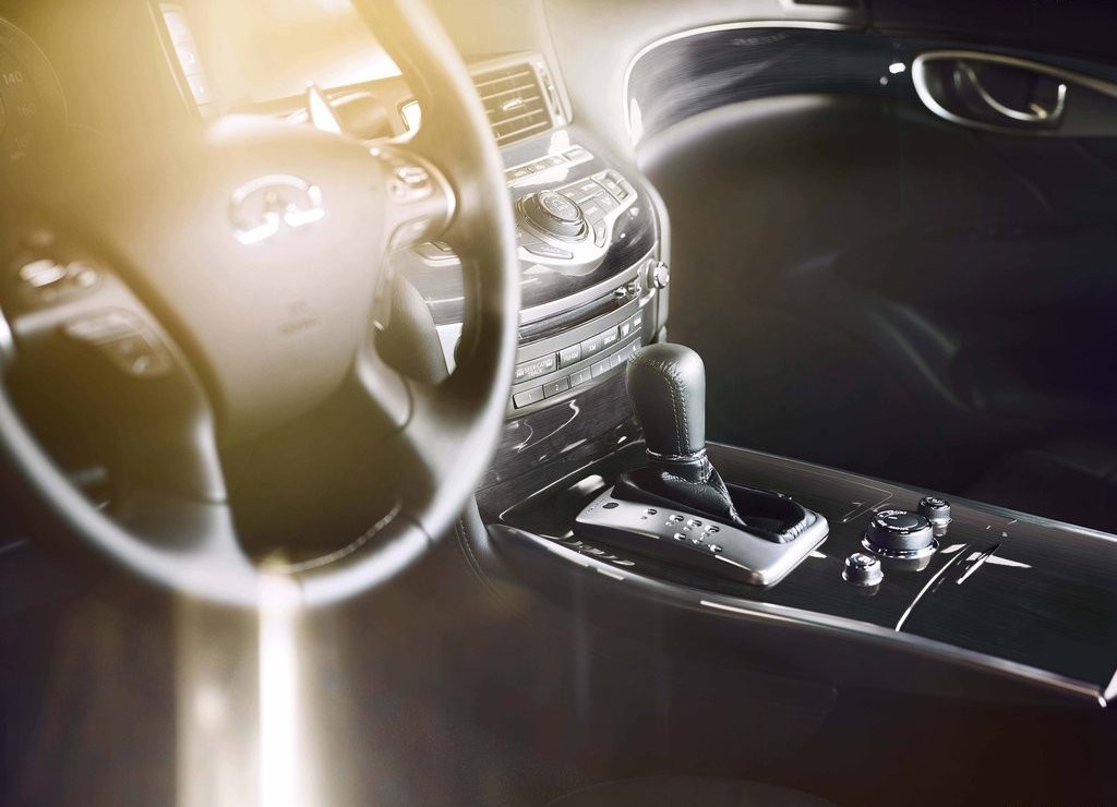 2015 - INFINITI Q70, foto 81