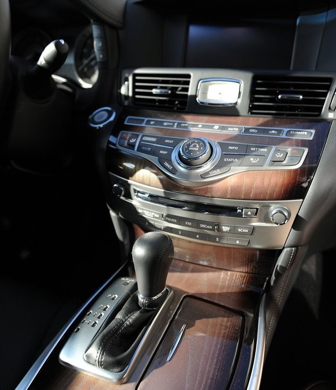2015 - INFINITI Q70, foto 118