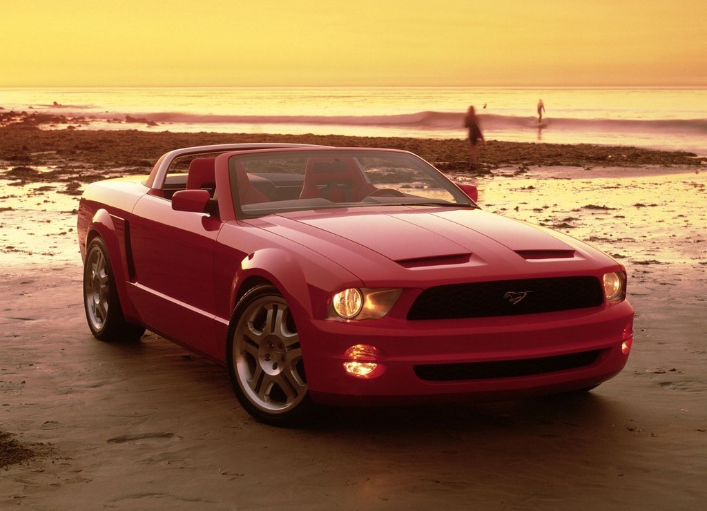 FORD MUSTANG GT CONVERTIBLE CONCEPT, foto 1