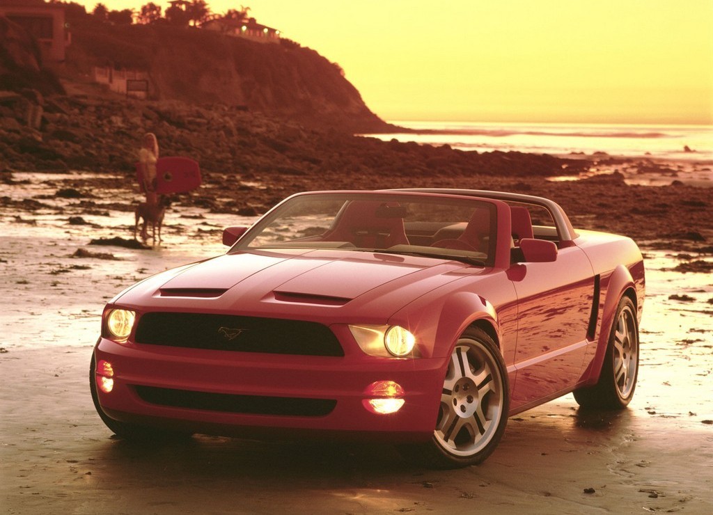 FORD MUSTANG GT CONVERTIBLE CONCEPT, foto 2