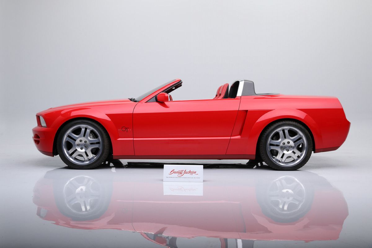 FORD MUSTANG GT CONVERTIBLE CONCEPT, foto 35
