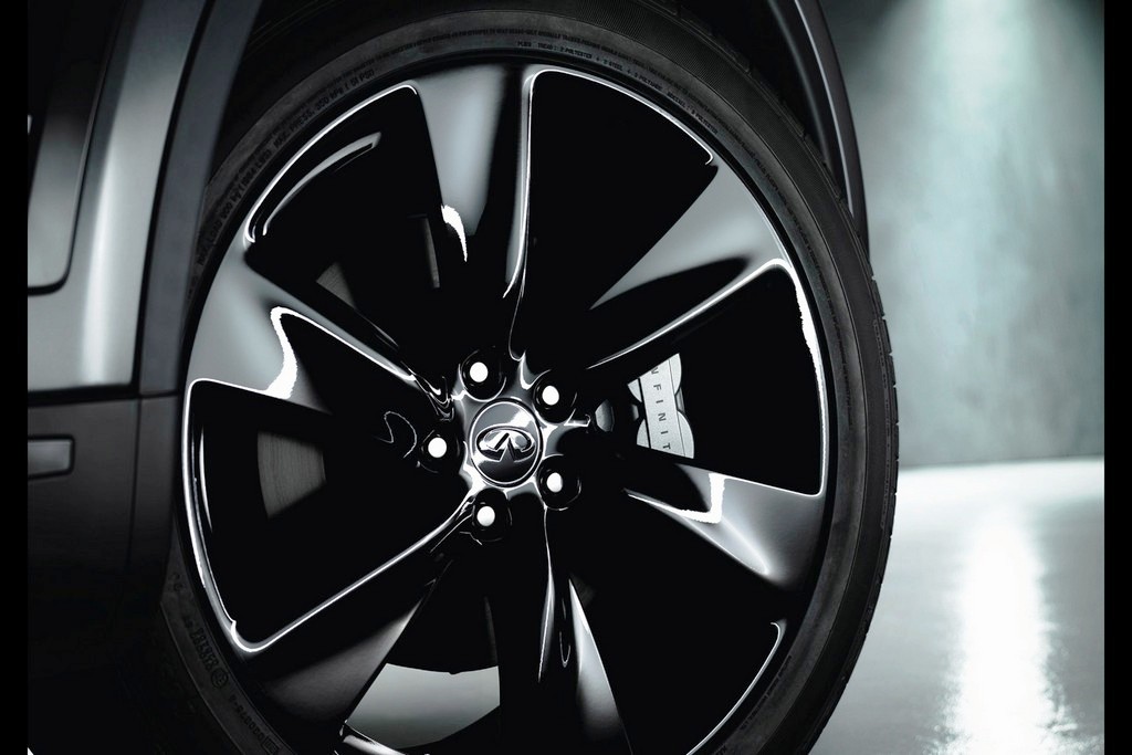 INFINITI QX70 S-DESIGN, foto 4