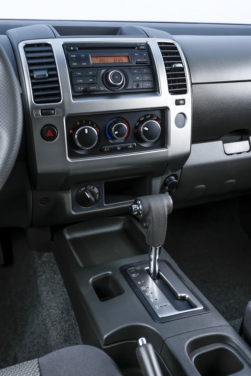 2015 - NISSAN FRONTIER, foto 16