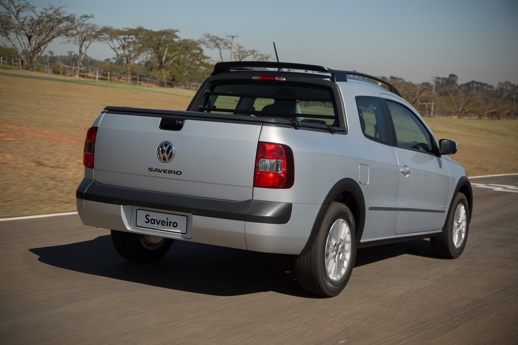 2015 - VOLKSWAGEN SAVEIRO CABINE DUPLA, foto 3