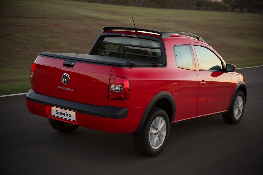 2015 - VOLKSWAGEN SAVEIRO CABINE DUPLA, foto 5
