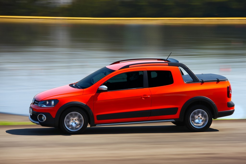 2015 - VOLKSWAGEN SAVEIRO CABINE DUPLA, foto 7