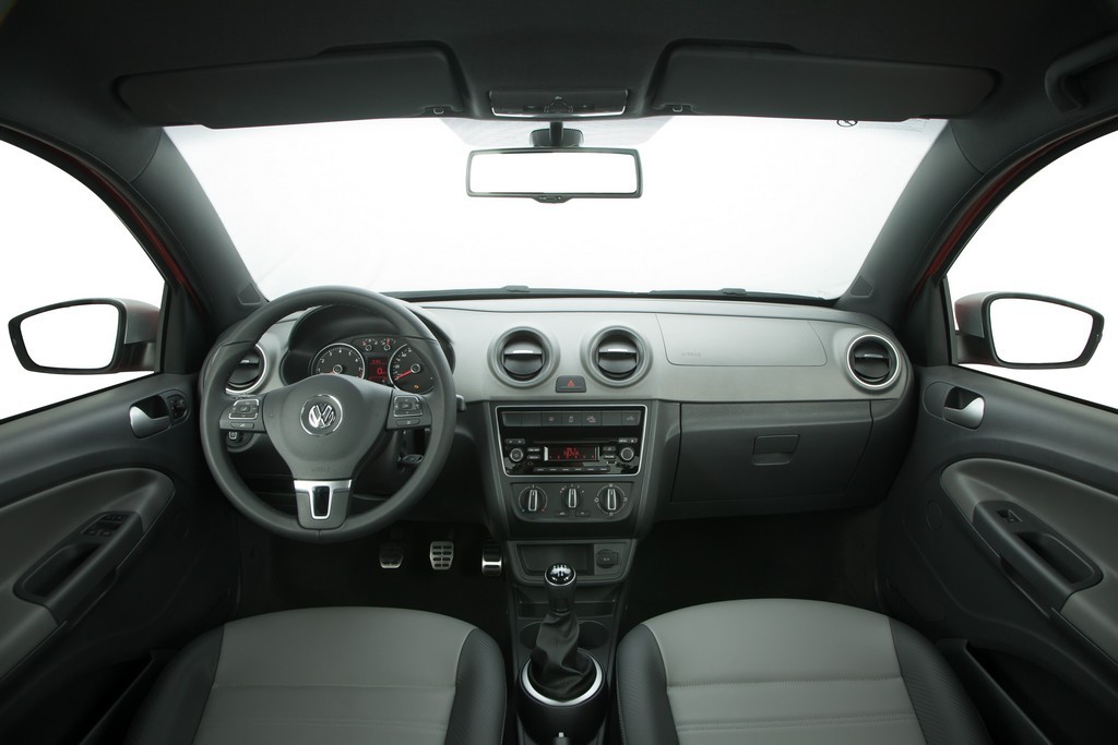 2015 - VOLKSWAGEN SAVEIRO CABINE DUPLA, foto 12