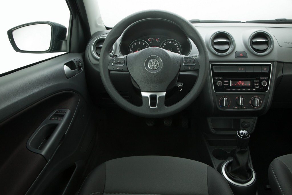 2015 - VOLKSWAGEN SAVEIRO CABINE DUPLA, foto 14