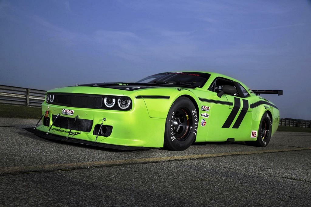 2015 - DODGE CHALLENGER SRT TRANS AM RACE CAR, foto 1