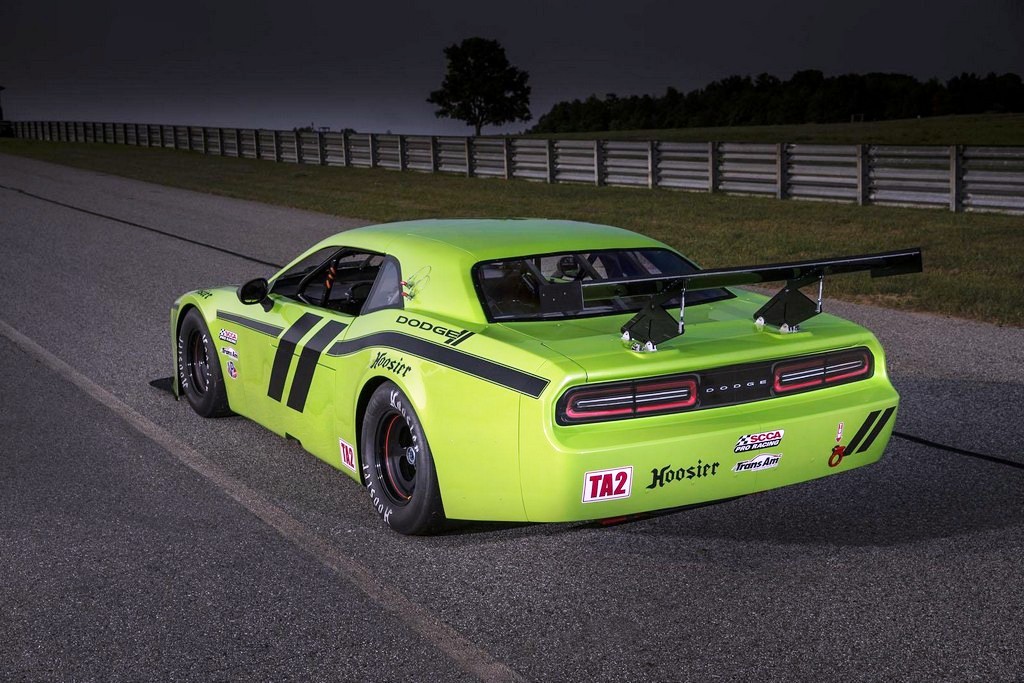 2015 - DODGE CHALLENGER SRT TRANS AM RACE CAR, foto 6