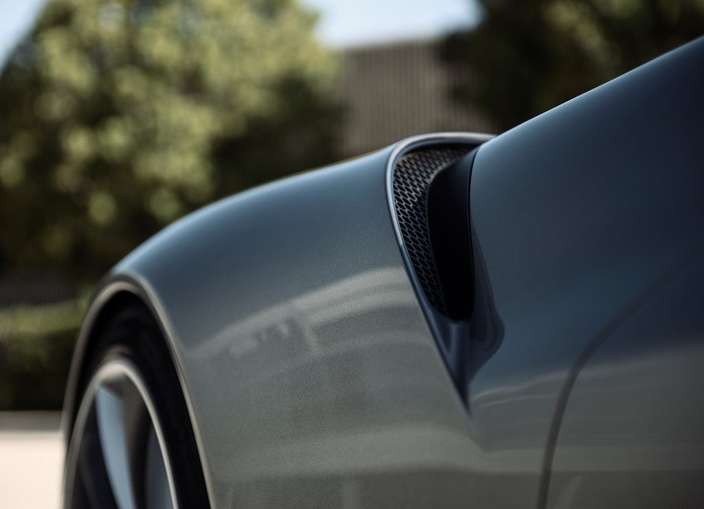 2014 - TOYOTA FT-1 GRAPHITE CONCEPT, foto 23
