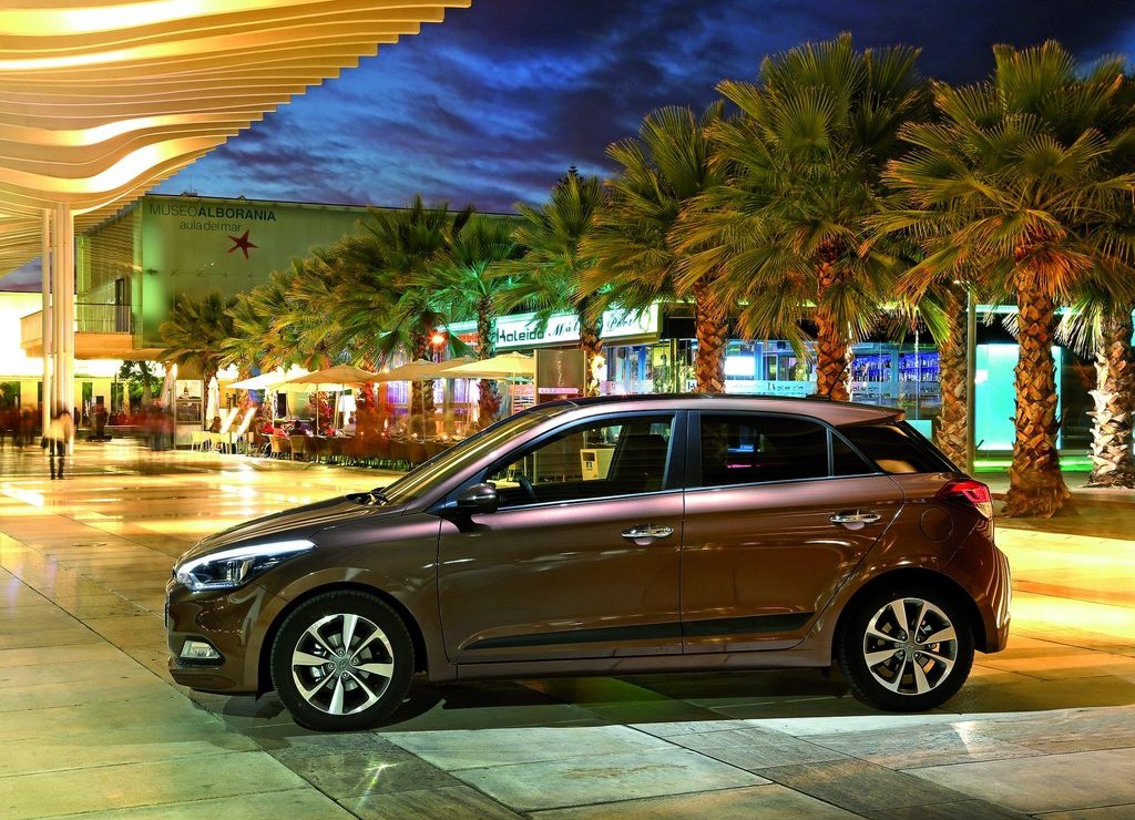 HYUNDAI i20, foto 42