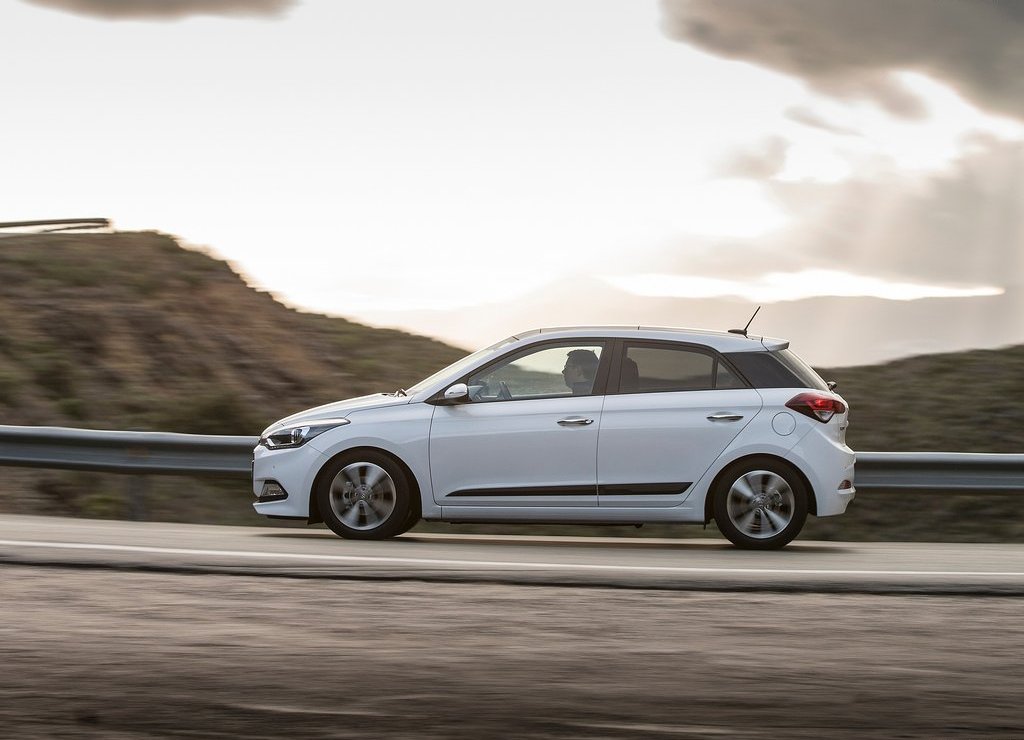 HYUNDAI i20, foto 50