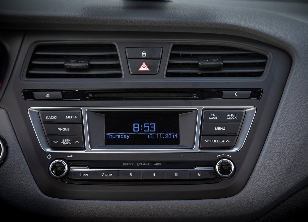 HYUNDAI i20, foto 98
