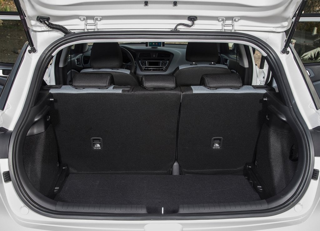 HYUNDAI i20, foto 114