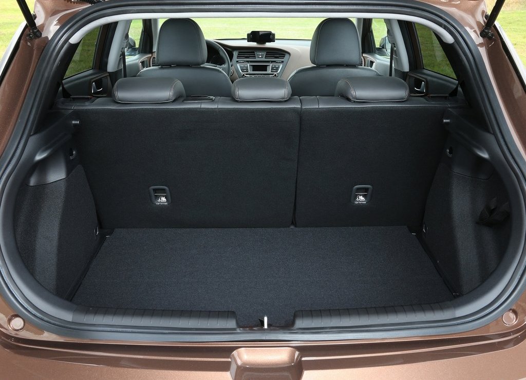 HYUNDAI i20, foto 117