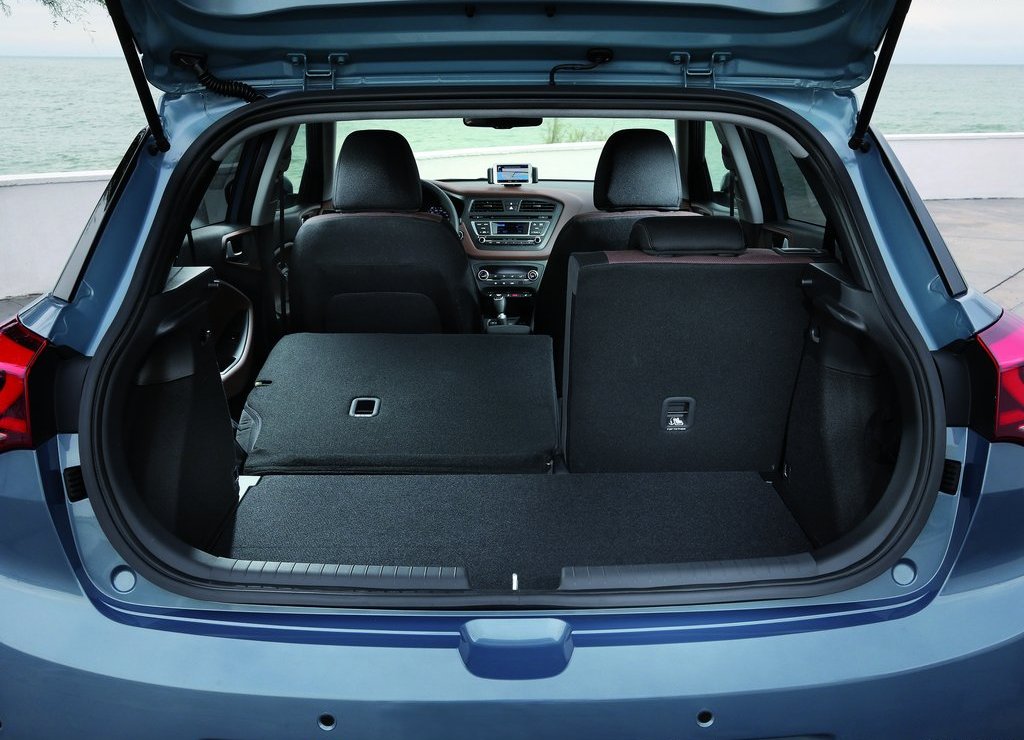 HYUNDAI i20, foto 119