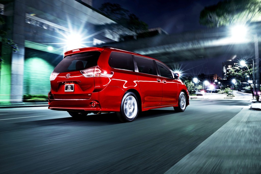 TOYOTA SIENNA, foto 2