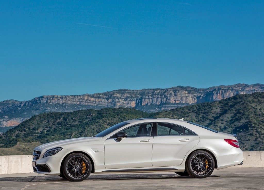 2015 - MERCEDES-AMG CLS 63, foto 11