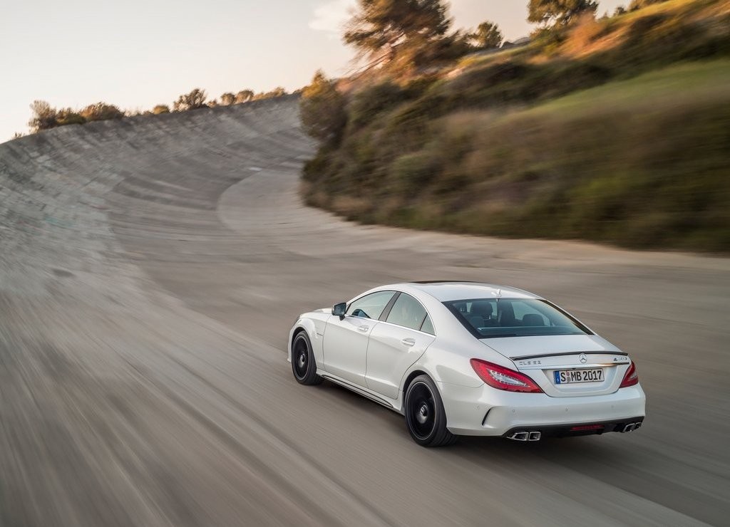 2015 - MERCEDES-AMG CLS 63, foto 19