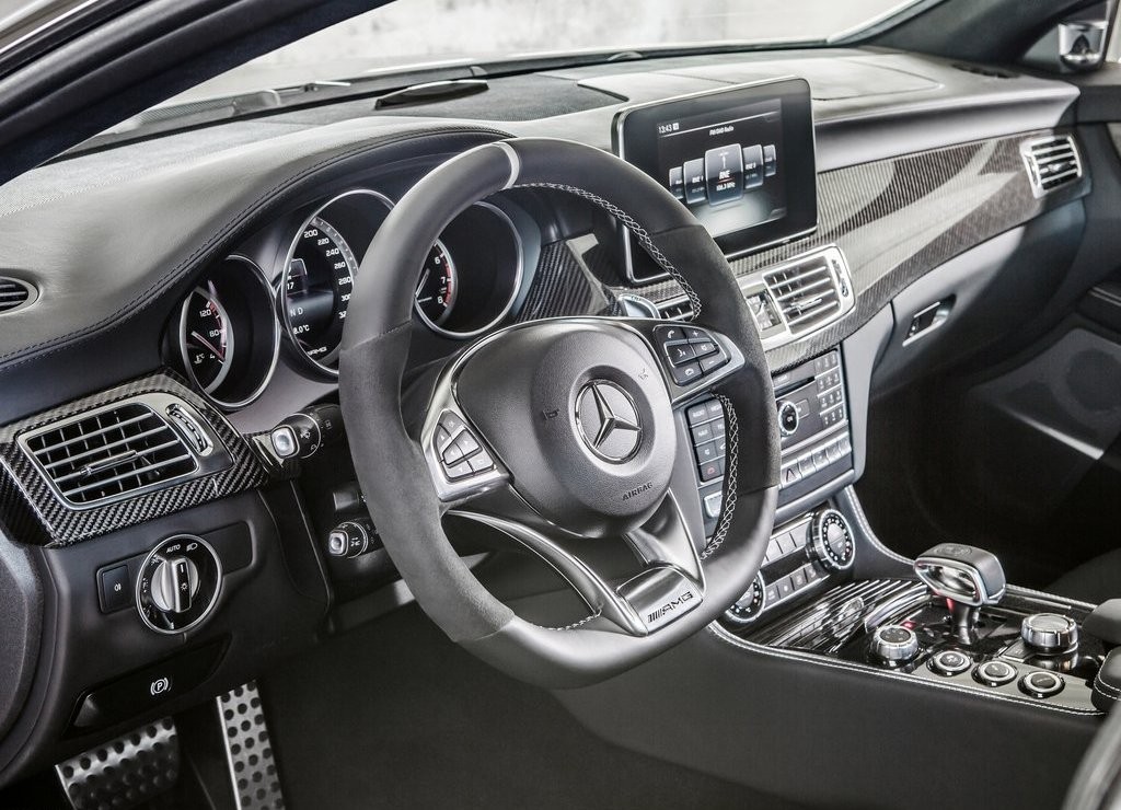 2015 - MERCEDES-AMG CLS 63, foto 31