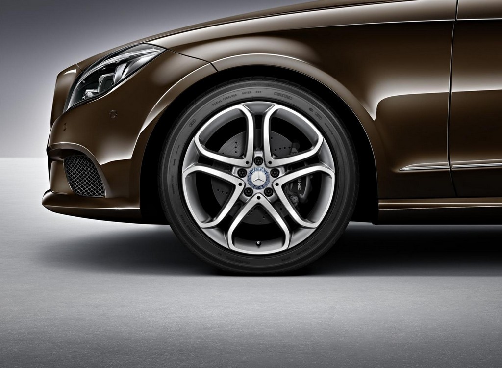 MERCEDES-BENZ CLS SPORT & NIGHT PACKS, foto 3