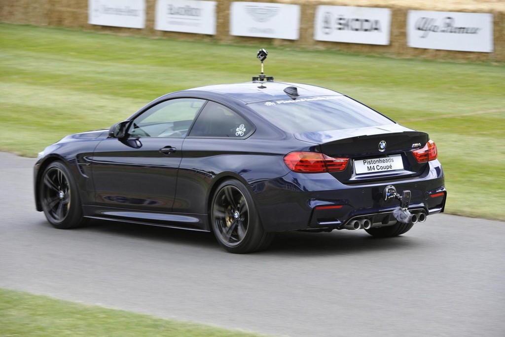 BMW M4 COUPE INDIVIDUAL, foto 2