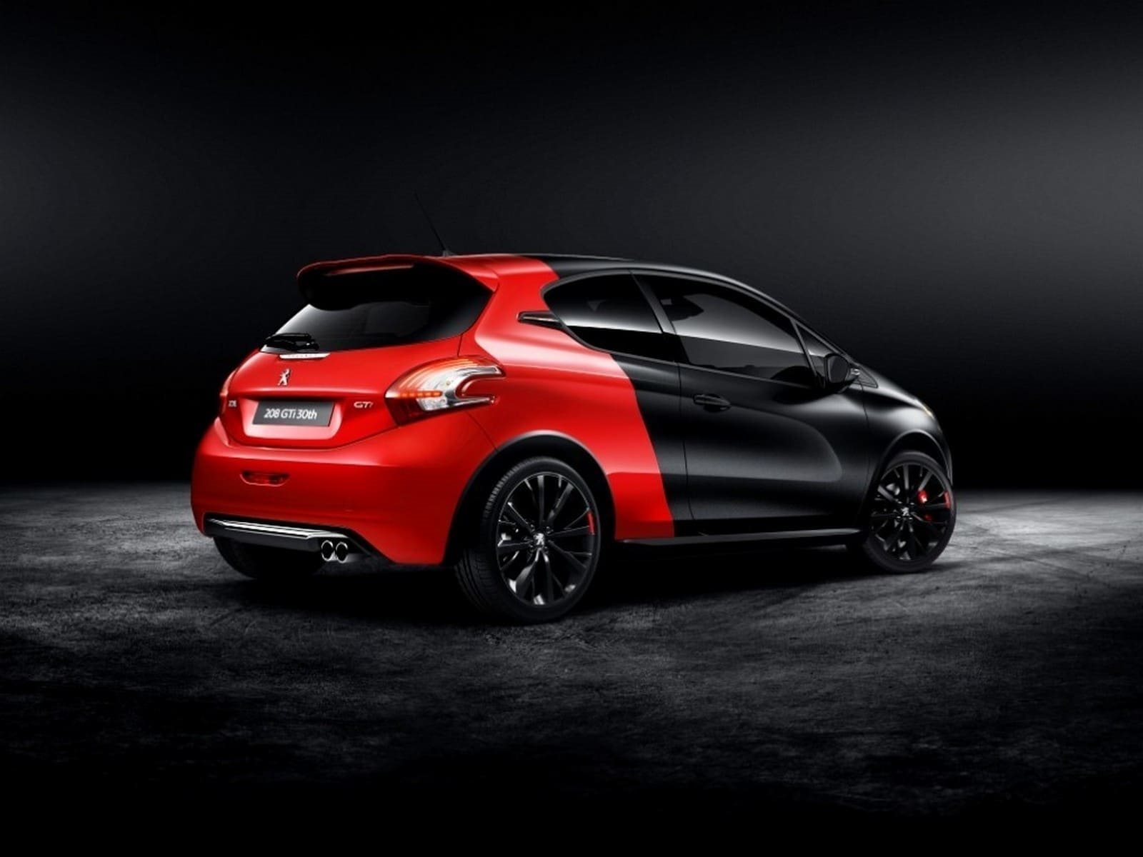 PEUGEOT 208 GTi 30TH, foto 2