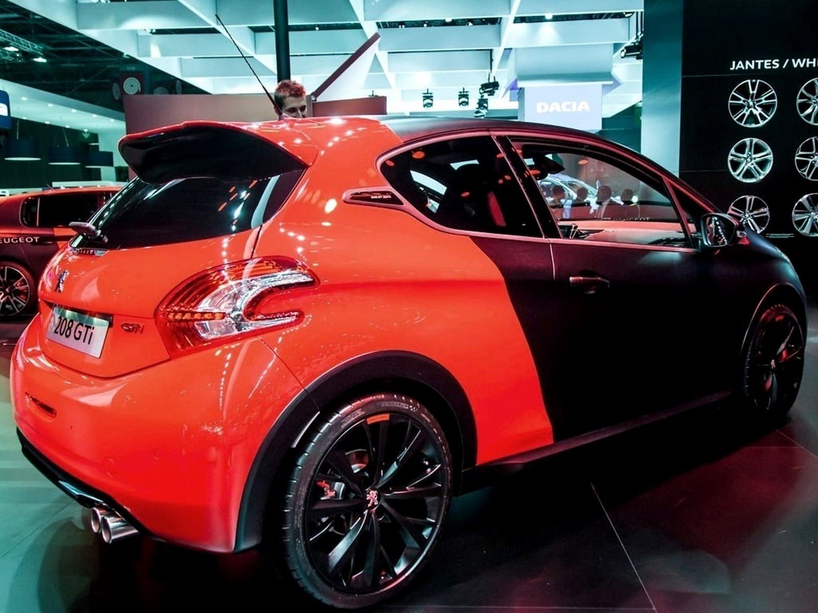 PEUGEOT 208 GTi 30TH, foto 6