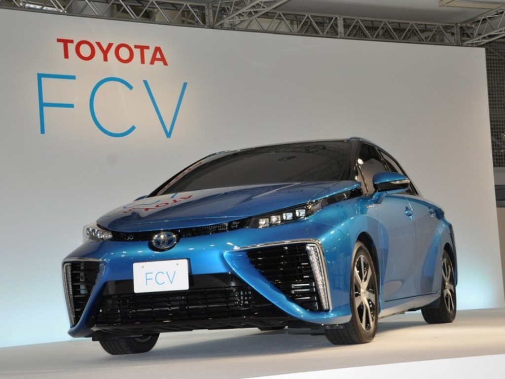 TOYOTA FCV, foto 1
