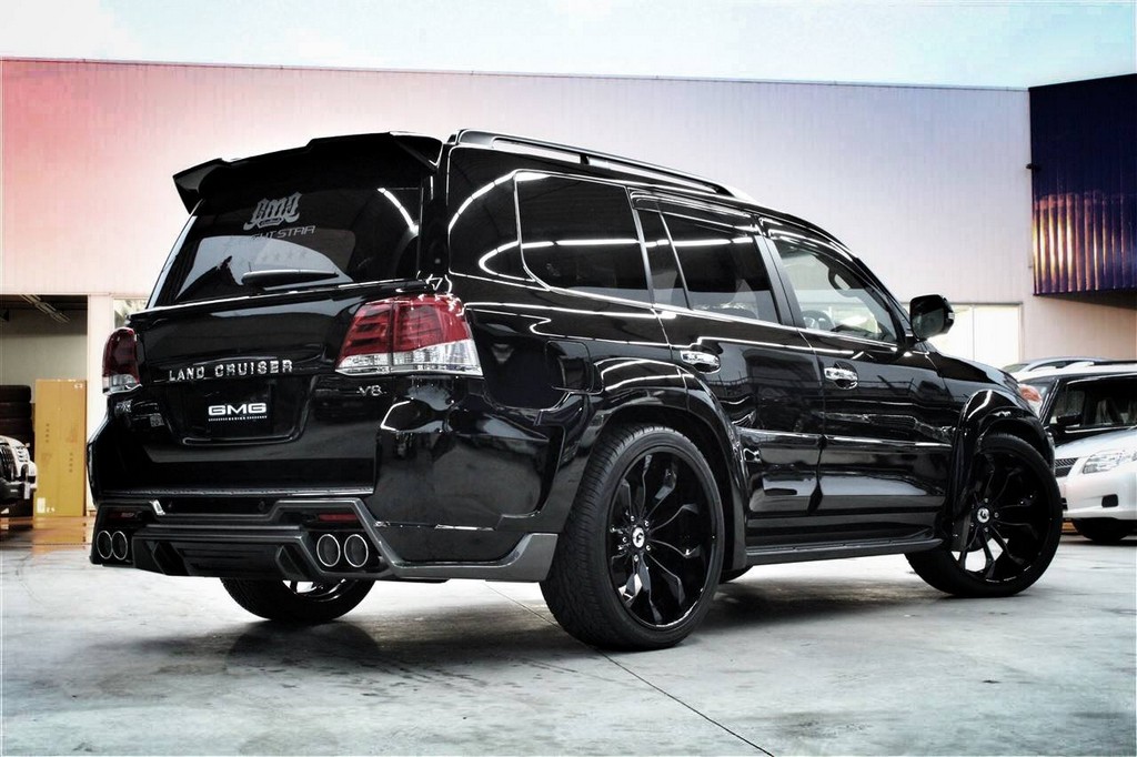 TOYOTA LAND CRUISER 200 GMG88, foto 3