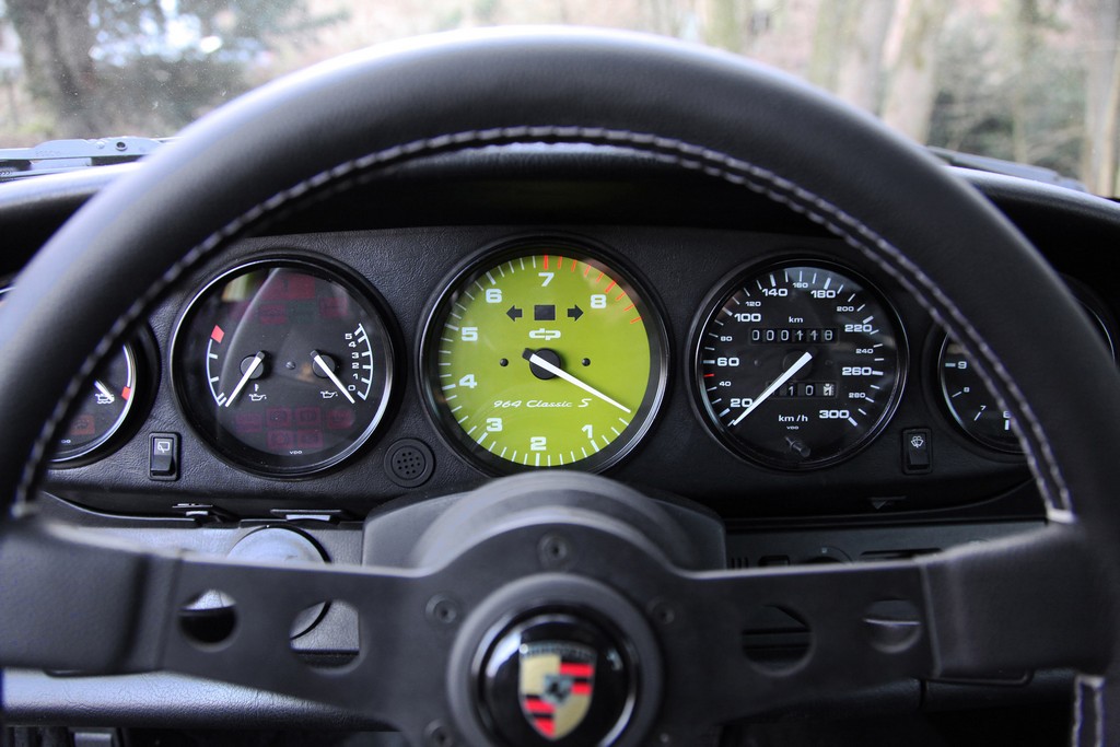 PORSCHE 964 CLASSIC S BY DP MOTORSPORT, foto 13
