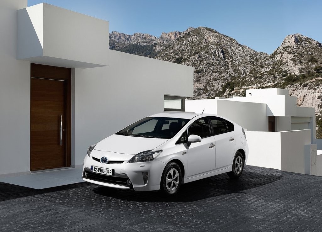 TOYOTA PRIUS PLUG-IN HYBRID, foto 9