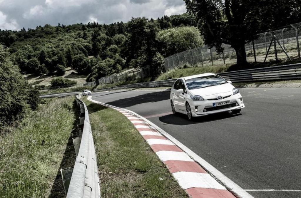 TOYOTA PRIUS PLUG-IN HYBRID, foto 37