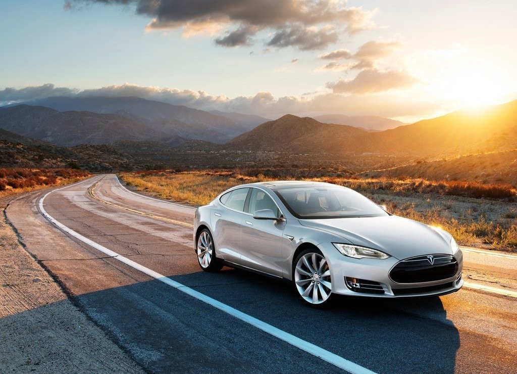 TESLA MODEL S, foto 4