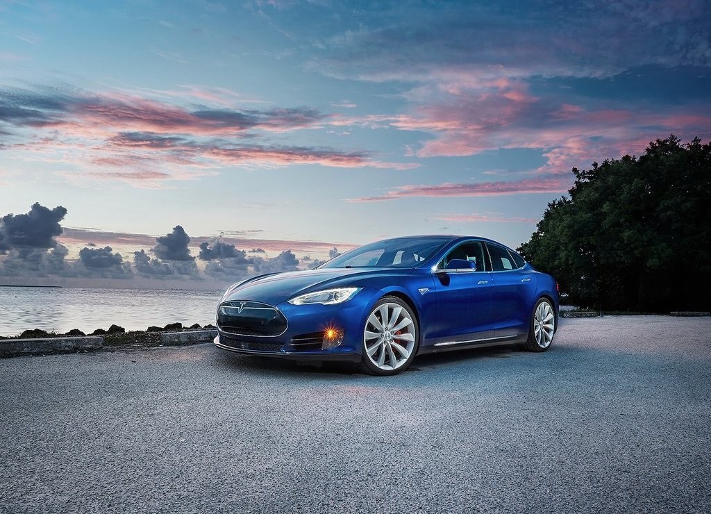 TESLA MODEL S, foto 10