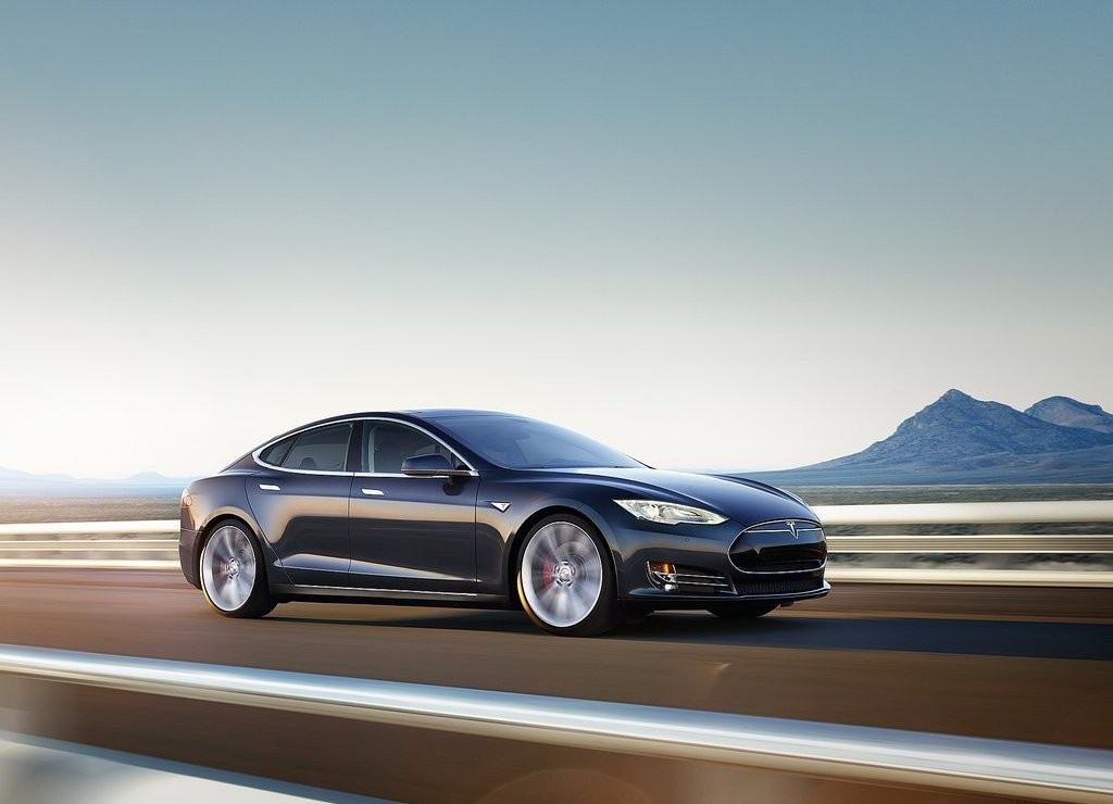 TESLA MODEL S, foto 14