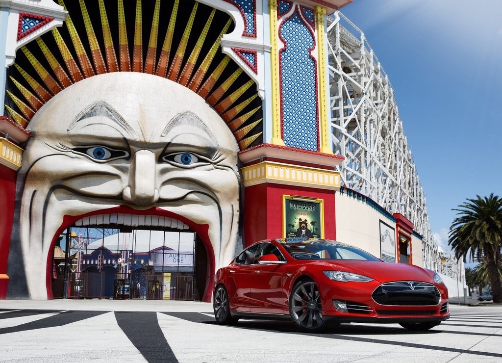TESLA MODEL S, foto 19