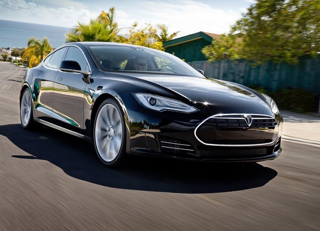 TESLA MODEL S, foto 23
