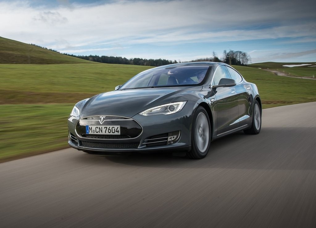 TESLA MODEL S, foto 29