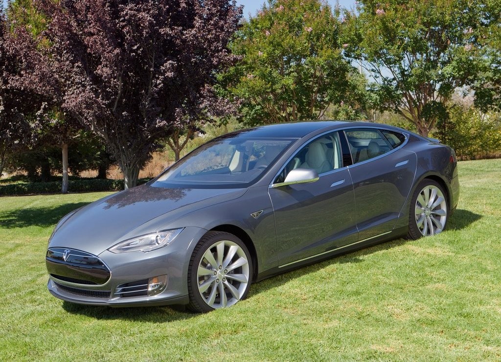 TESLA MODEL S, foto 36