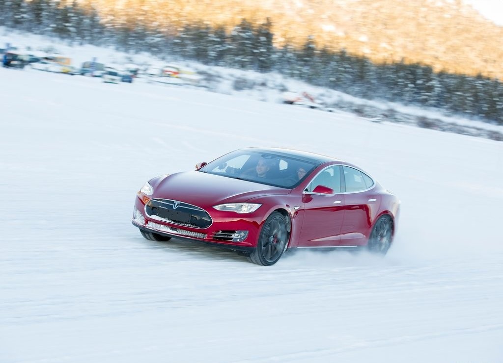 TESLA MODEL S, foto 51