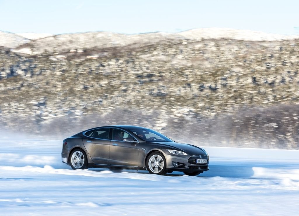 TESLA MODEL S, foto 52